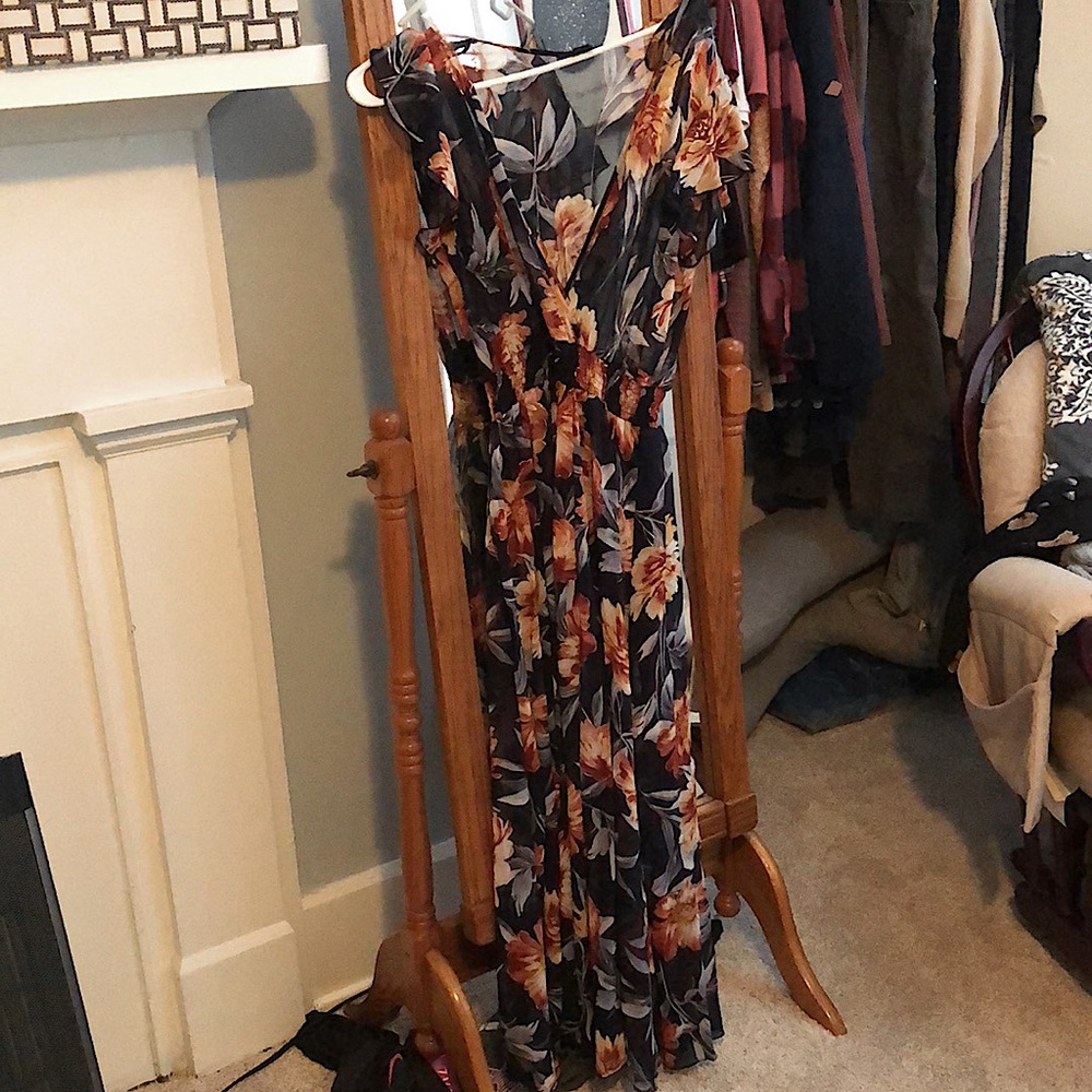 Floor length floral dress!